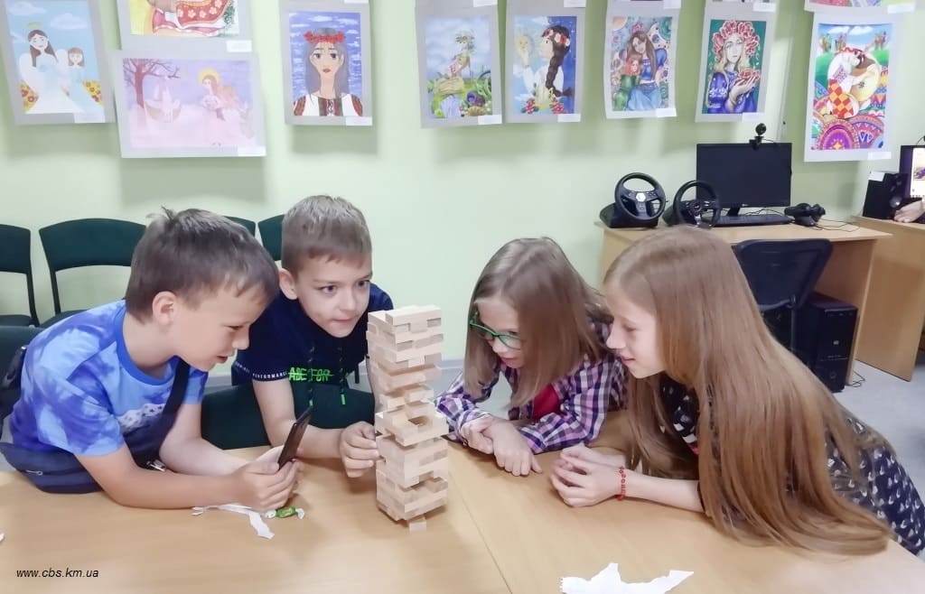 Літній табір у флії №12.